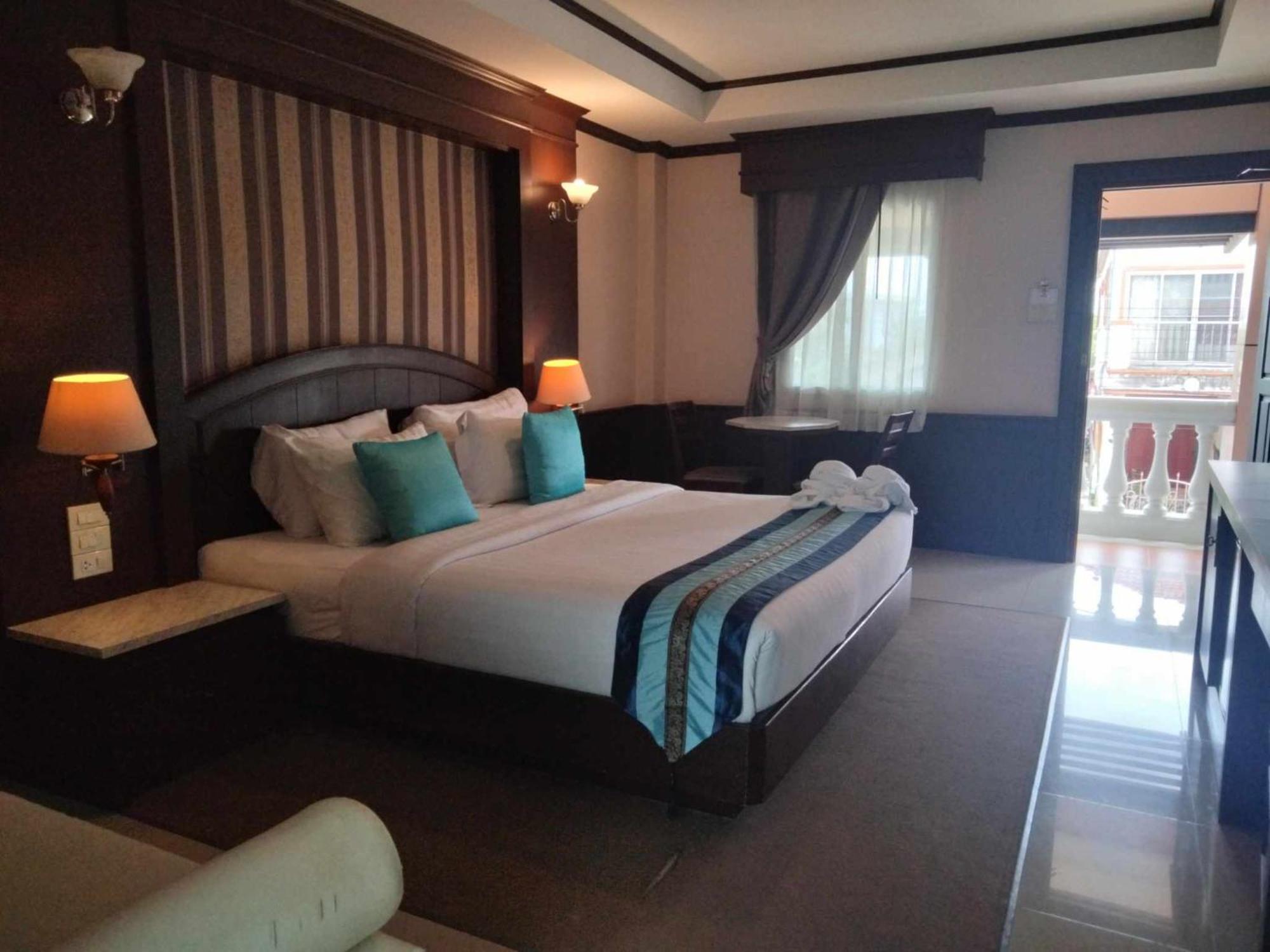 The Lion King Hotel Udonthani Bagian luar foto